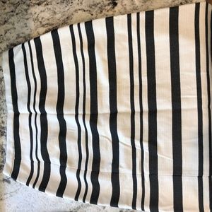 J. Crew classic black and white pencil skirt